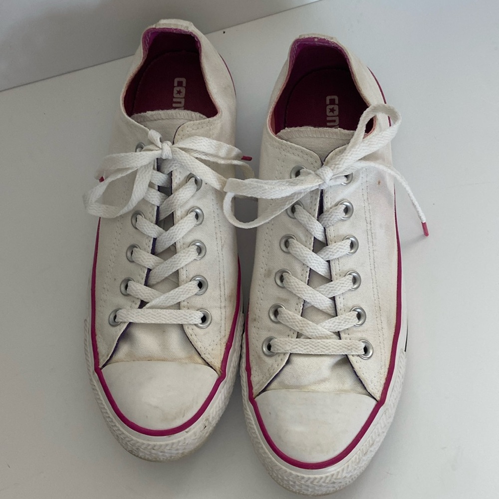 Converse ALL STAR women Size 10 White Pink Trim Double Tongue